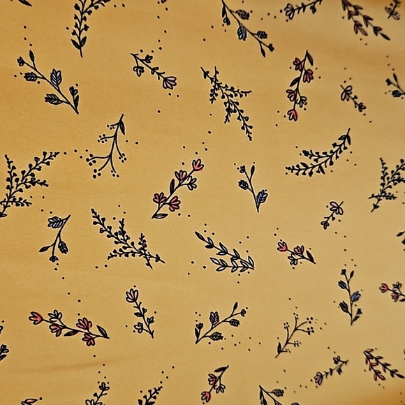 Reitman's Floral Tank (M) - Picture 5 of 5